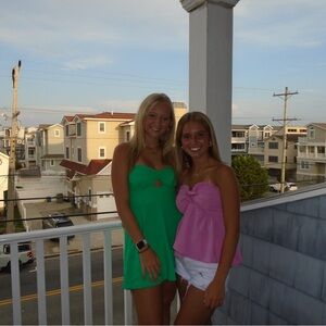 Kelly Green strapless dress